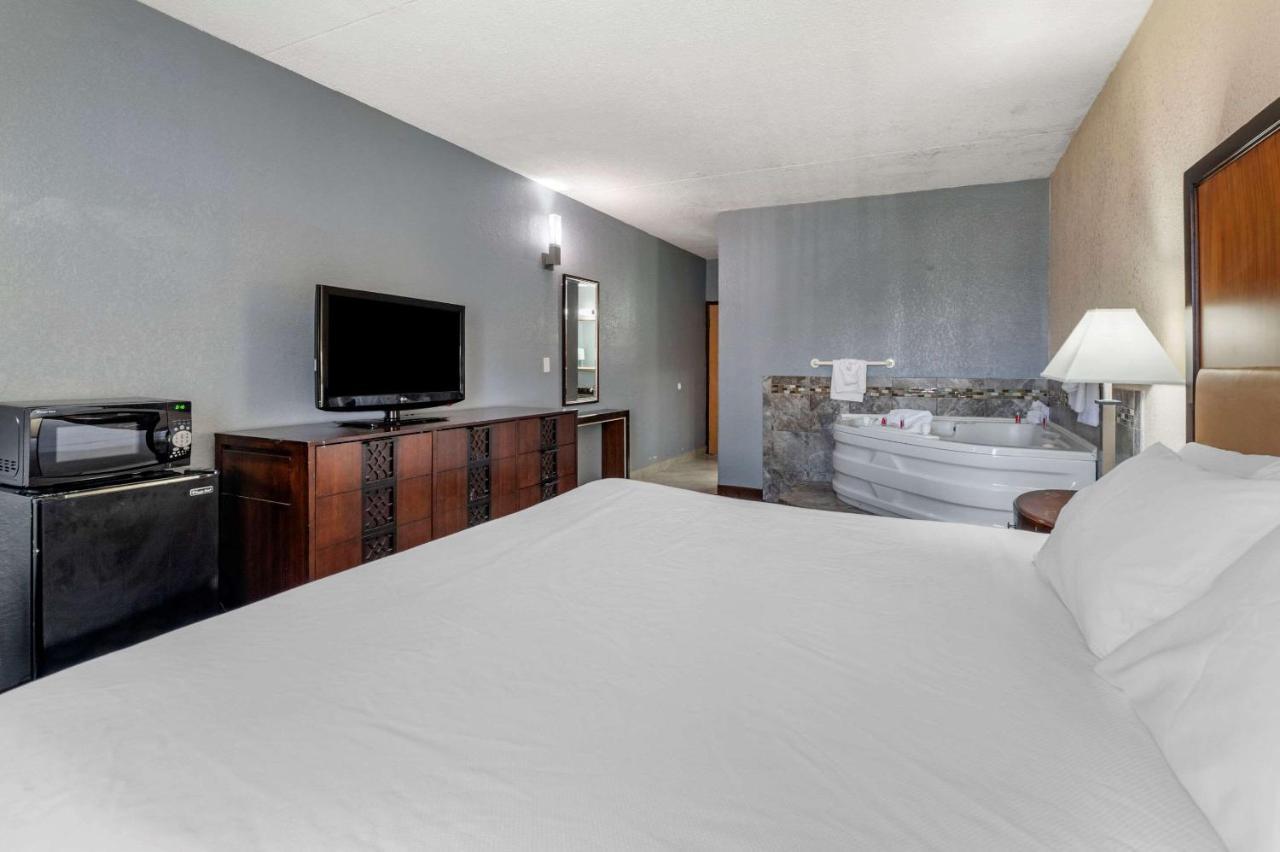 Econo Lodge Inn&Suites Lafayette Extérieur photo